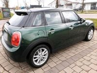 Usata Mini Cooper 136 CV (100 kW) 2016 Verde Utilitaria