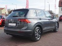 gebraucht VW Tiguan 1.5 TSI IQ.DRIVE 2-Zonen-Klima Sitzheizung Tempomat