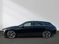Gebraucht Mercedes CLA200 Shooting Brake Advanced 163 PS (119 kW) 2024 Unilack nachtschwarz Kombi