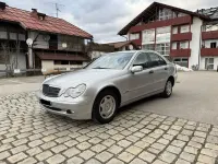 Gebraucht Mercedes C180 Classic 129 PS (94 kW) 2002 Silber Limousine