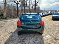 Gebraucht Toyota Corolla Sol 97 PS (71 kW) 2003 Grün Limousine