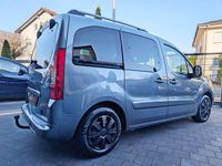 Gebraucht Peugeot Partner Tepee 98 PS (72 kW) 2012 Grau Van / Kleinbus