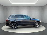 Gebraucht Mercedes GLC300e 306 PS (225 kW) 2021 Schwarz SUV
