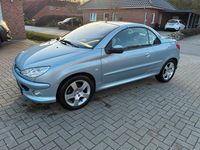 Gebraucht Peugeot 206 CC 109 PS (80 kW) 2006 Silber Cabrio