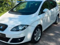 Gebraucht Seat Altea XL 105 PS (77 kW) 2011 Weiß Van / Kleinbus
