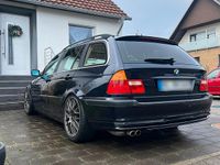 Gebraucht BMW 328 193 PS (141 kW) 1999 Blau Kombi