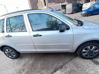 Gebraucht Mazda 2 74 PS (54 kW) 2003 Silber Kleinwagen