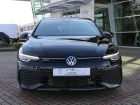 Gebraucht VW Golf VIII Style 265 PS (194 kW) 2025 Schwarz Limousine