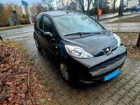 Gebraucht Peugeot 107 68 PS (50 kW) 2009 Schwarz Kleinwagen