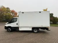 Second-hand Iveco Daily 345 CP (253 kW) 2017 Alb Van
