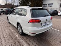 Gebraucht VW Golf VII R-line 150 PS (110 kW) 2020 Weiß Kombi