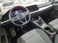 Gebraucht VW Golf VIII Move 150 PS (110 kW) 2024 Pure white (weiß) Limousine