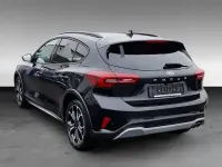Gebraucht Ford Focus Active X 125 PS (91 kW) 2024 Schwarz Limousine