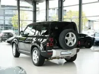 Gebraucht Land Rover Defender SE 200 PS (147 kW) 2022 Santorini black SUV
