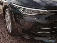 Gebraucht VW Golf VIII Style 150 PS (110 kW) 2025 Schwarz Limousine