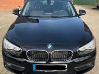 Gebraucht BMW 118 Advantage 136 PS (100 kW) 2017 Schwarz Kleinwagen