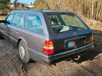 Gebraucht Mercedes E220 150 PS (110 kW) 1994 Kombi