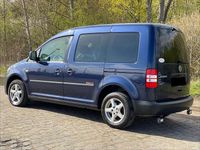Gebraucht VW Caddy Trendline 102 PS (75 kW) 2012 Night blue metallic Van / Kleinbus