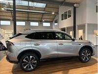 Neu MG HS Luxury 224 PS (164 kW) 2026 Silber (sterling silver) SUV