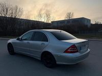 Gebraucht Mercedes C200 163 PS (119 kW) 2004 Grau Limousine