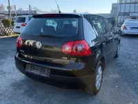 Gebraucht VW Golf IV 105 PS (77 kW) 2005 Black magic perleffekt Kleinwagen