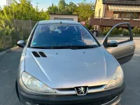 Gebraucht Peugeot 206 60 PS (44 kW) 2003 Silber Kleinwagen