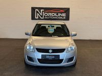 Gebraucht Suzuki Swift 75 PS (55 kW) 2013 Silber Kleinwagen