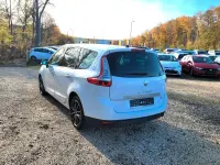 Gebraucht Renault Scénic III 131 PS (96 kW) 2011 Weiß Van / Kleinbus