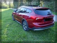 Second-hand Ford Focus Active 120 CP (88 kW) 2020 Roșu Berlinǎ