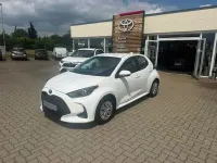 Gebraucht Toyota Yaris Basis 116 PS (85 kW) 2022 Schneeweiß Kleinwagen