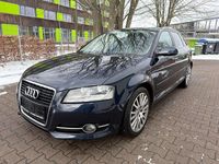Gebraucht Audi A3 Sport 105 PS (77 kW) 2011 Blau Kleinwagen