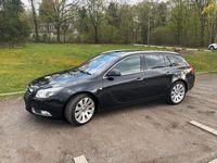 Gebraucht Opel Insignia 220 PS (161 kW) 2012 Schwarz Kombi