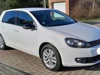 Gebraucht VW Golf VI Style 86 PS (63 kW) 2011 Weiß Kleinwagen