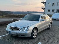 Gebraucht Mercedes S400 250 PS (183 kW) 2001 Silber Limousine