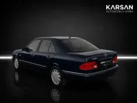 Gebraucht Mercedes E240 Elegance 170 PS (125 kW) 1999 Blau Limousine