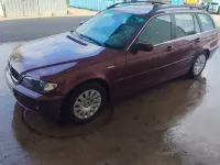 Gebraucht BMW 318 143 PS (105 kW) 2004 Rot Kombi