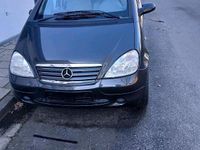 Gebraucht Mercedes A190 125 PS (91 kW) 2000 Grau Limousine