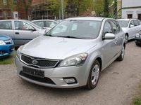 Second-hand Kia Ceed 90 CP (66 kW) 2012 Argintiu Hatchback