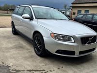 Gebraucht Volvo V70 145 PS (106 kW) 2008 Silber Kombi