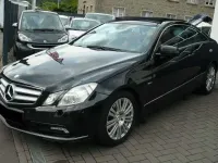 Gebraucht Mercedes E350 Avantgarde 231 PS (169 kW) 2010 Schwarz Coupé