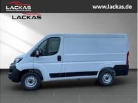Gebraucht Fiat Ducato 120 PS (88 kW) 2023 Weiß (colore esterno (weiss (pastell))) Van