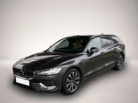Gebraucht Volvo V60 Ultimate 455 PS (334 kW) 2022 Manufacturer Kombi