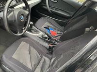 Gebraucht BMW 116 2009 Schwarz Kleinwagen