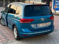 Gebraucht VW Touran 190 PS (139 kW) 2016 Blau Van / Kleinbus