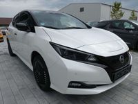 Gebraucht Nissan Leaf N-Connecta 160 kW (218 PS) 2023 Pearl white/black m Kleinwagen