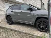 Gebraucht Jeep Compass 150 PS (110 kW) 2021 Grau SUV