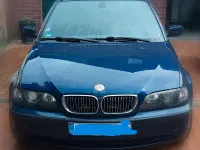 Gebraucht BMW 318 143 PS (105 kW) 2003 Blau Kombi