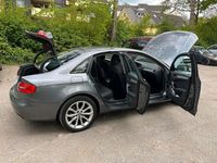 Gebraucht Audi A4 Ambition 179 PS (131 kW) 2013 Grau Limousine