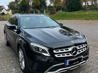 Gebraucht Mercedes GLA200 156 PS (114 kW) 2018 Schwarz SUV