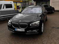 Gebraucht BMW 740 313 PS (230 kW) 2013 Schwarz Limousine